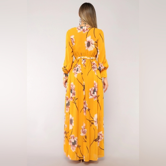 Fashion Nova Yellow floral dress size Medium - Picture 3 of 3